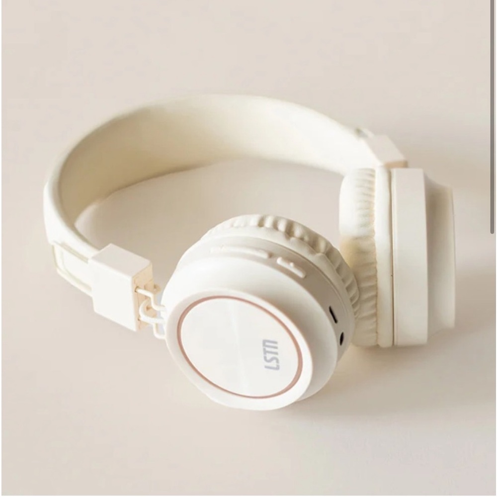LSTN Sound Co. Bardot Wireless Headphones (From the Summer 2024 Jilly Box)